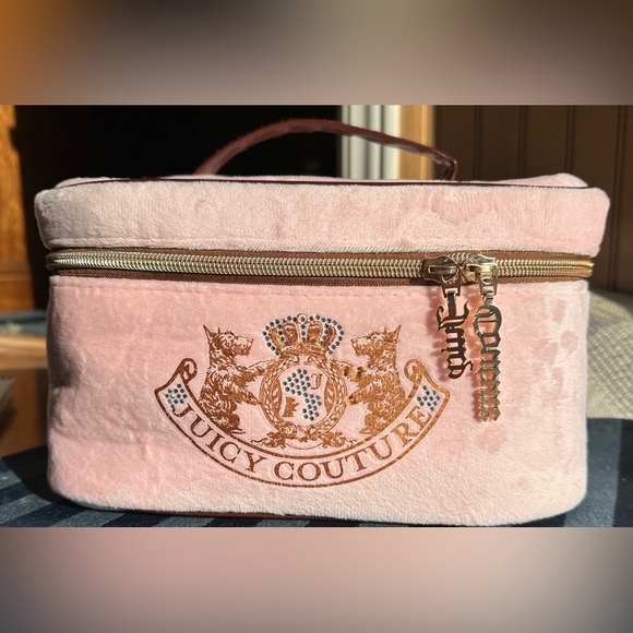 Juicy Couture Handbags - Juicy Couture Pink Cosmetic Bag NWOT